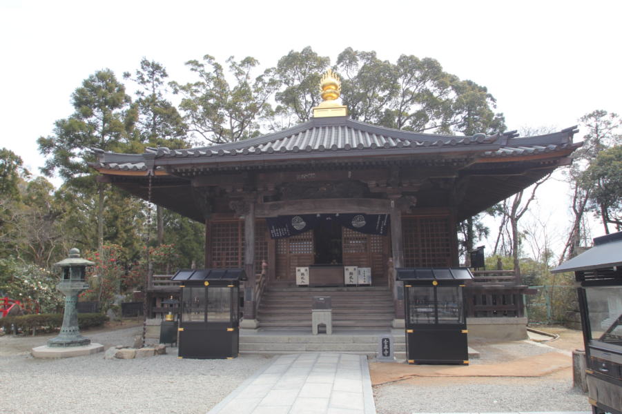 亀光山　金泉寺