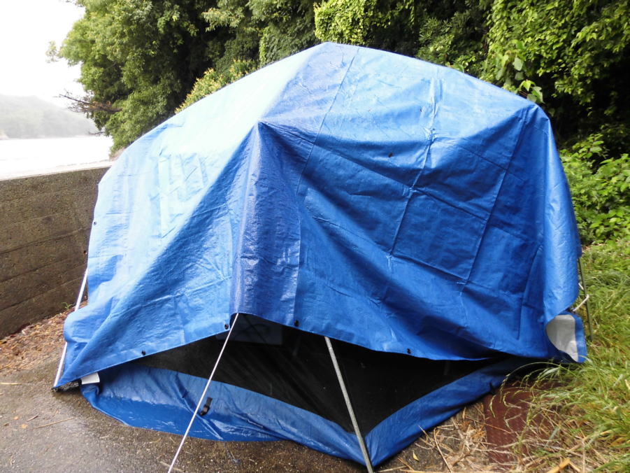 雨の日も快適キャンプ